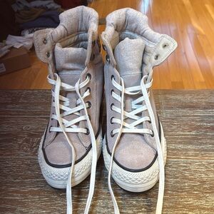 Women’s Beige Suede Converse All Star Sneaker featuring a hidden wedge in Size 7